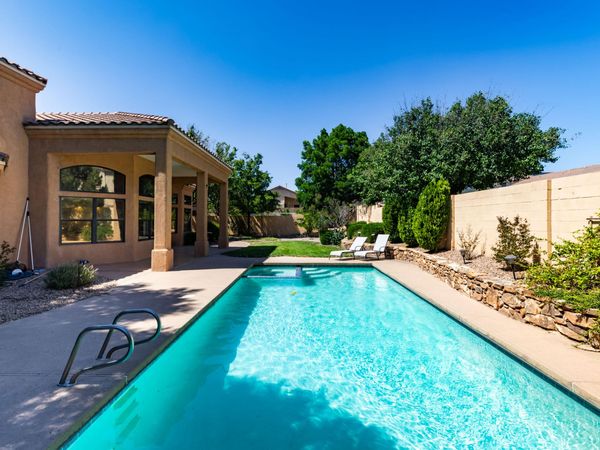 8920 Vallejo Place NE, Albuquerque, NM 87122