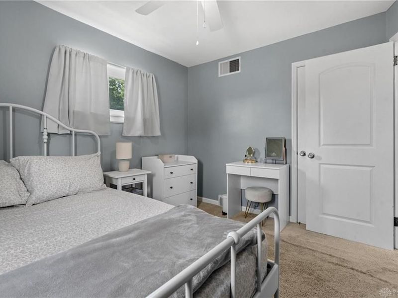 5401 Bayside Drive, Riverside, OH 45431 Photo 17