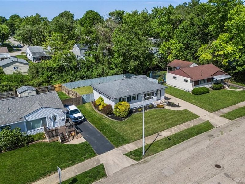 5401 Bayside Drive, Riverside, OH 45431 Photo 33