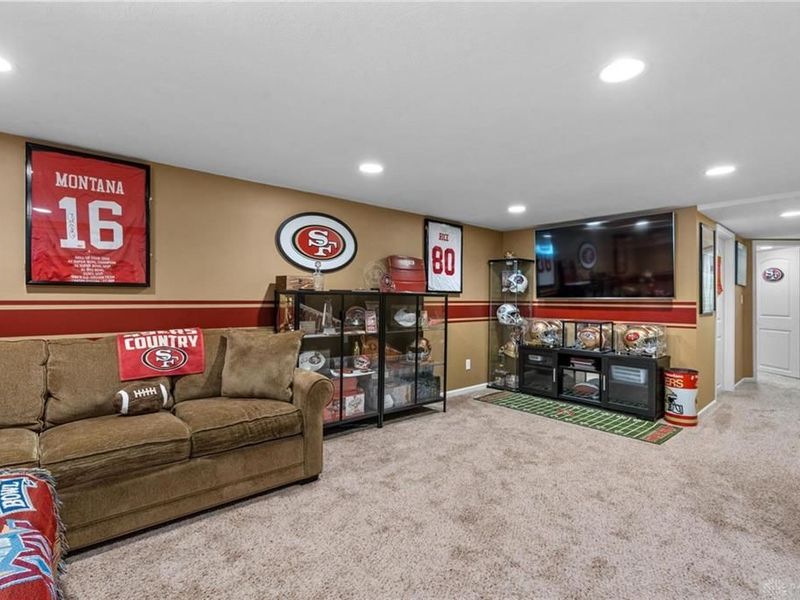 5401 Bayside Drive, Riverside, OH 45431 Photo 7