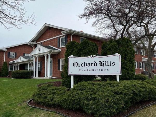 3119 S 122nd STREET, Unit 17, West Allis, WI 53227