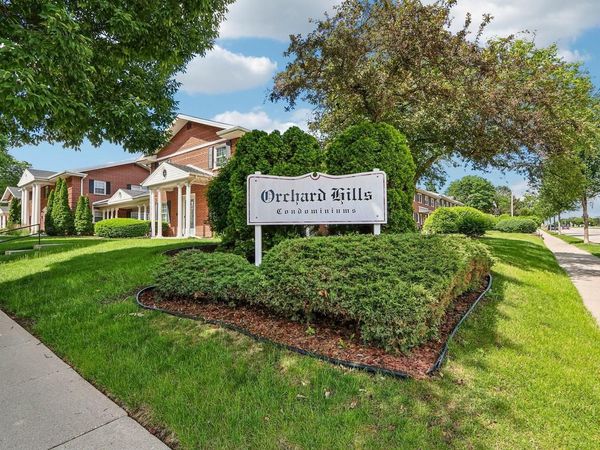 3119 S 122nd STREET, Unit 17, West Allis, WI 53227