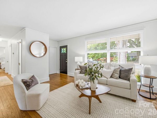 4500 Woodlark Lane, Charlotte, NC 28211