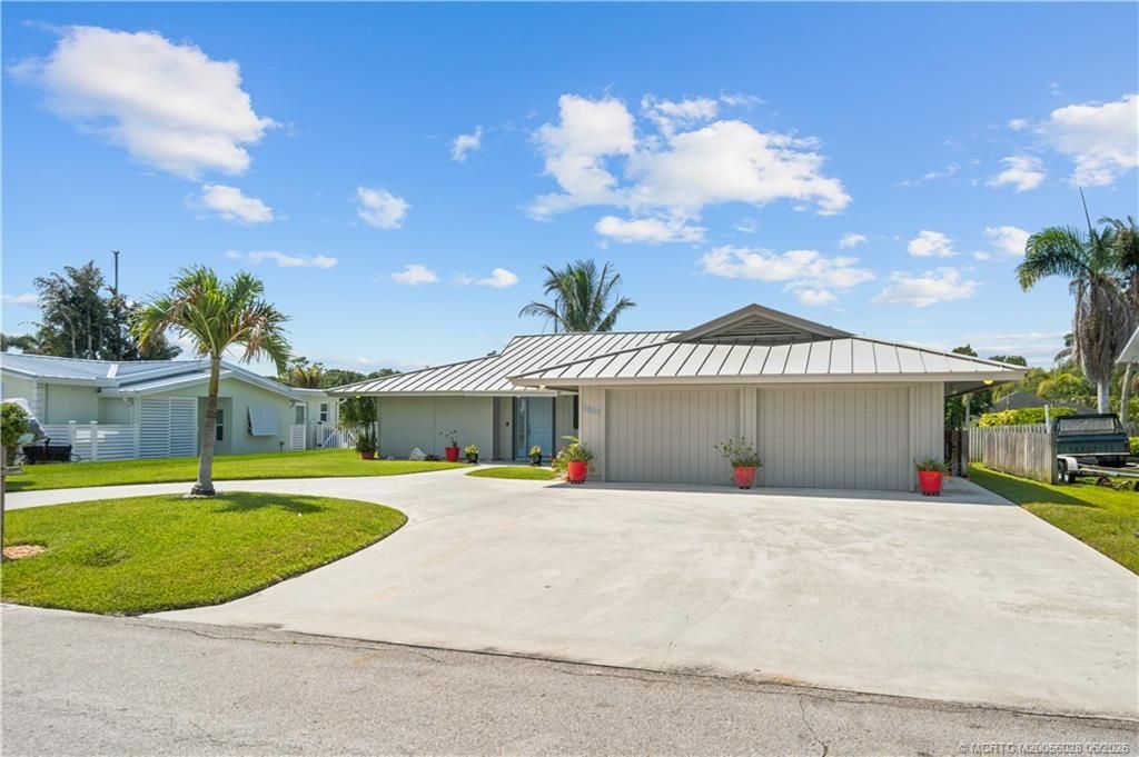 1604 SW Seagull Way, Palm City, FL 34990 Photo