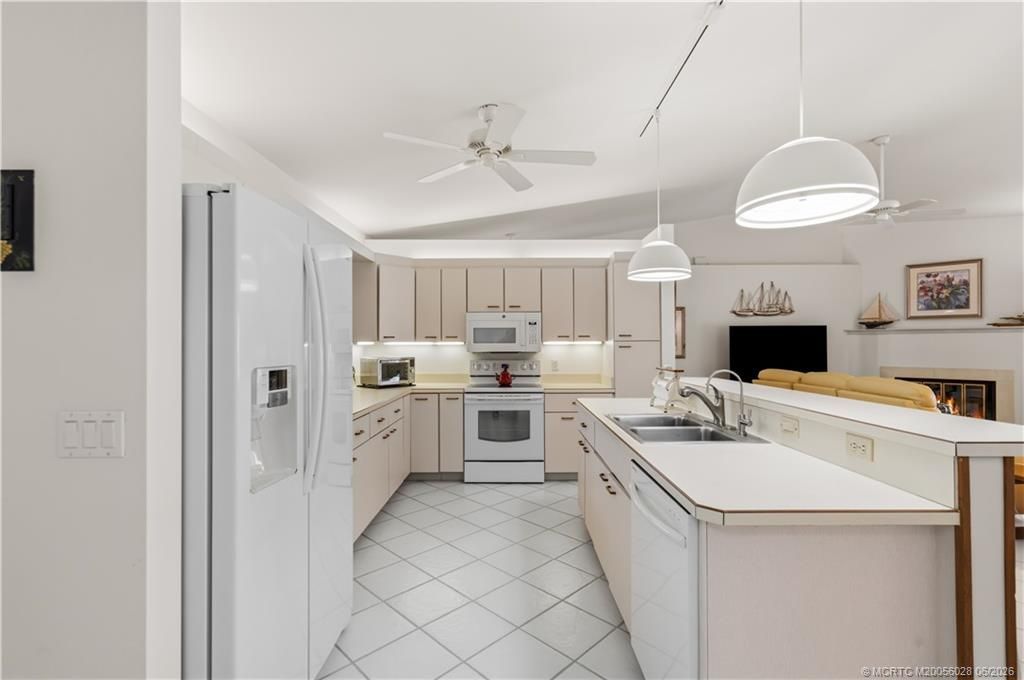 1604 SW Seagull Way, Palm City, FL 34990 Photo