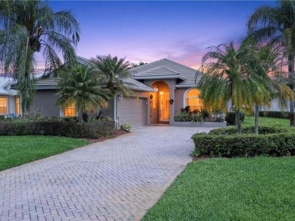 9434 Poinciana Court, Fort Pierce, FL 34951
