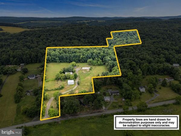 2909 ERLY ROAD , ELLIOTTSBURG, PA 17024