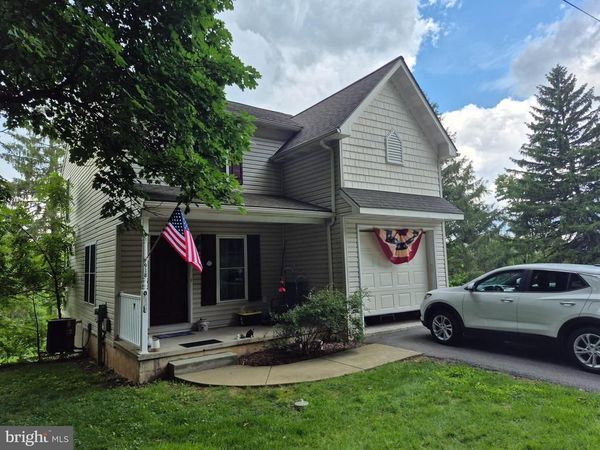 918 CHESTNUT STREET , GAP, PA 17527