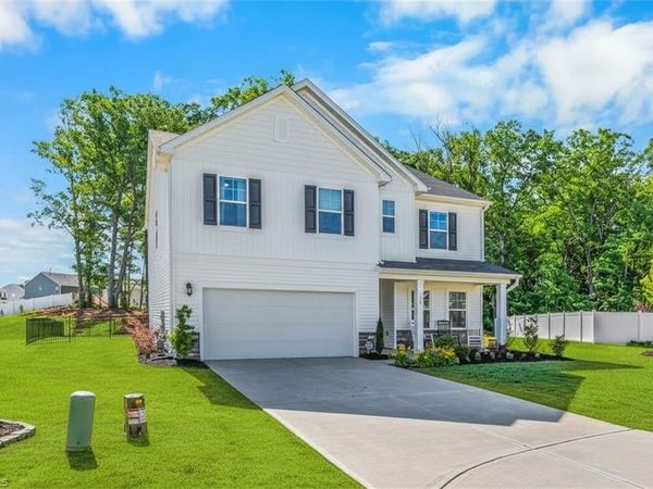 123 Piebald Drive, King, NC 27021