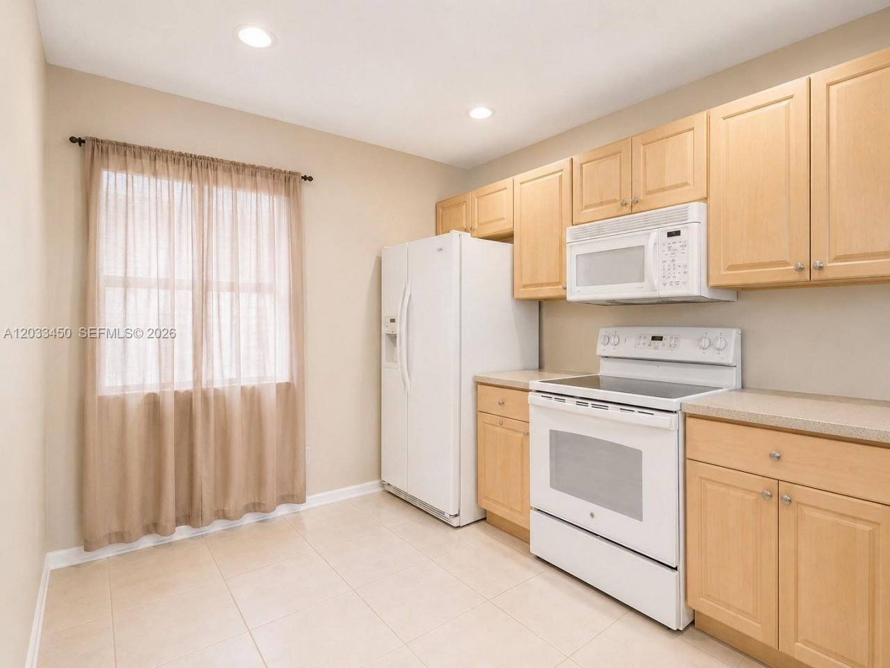 532 NW 208th Ter , Pembroke Pines, FL 33029 Photo