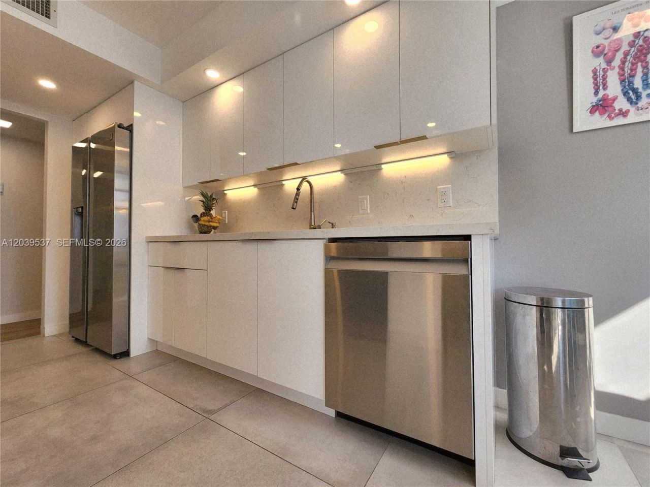 2751 S Ocean Dr, Unit 1406S, Hollywood, FL 33019 Photo
