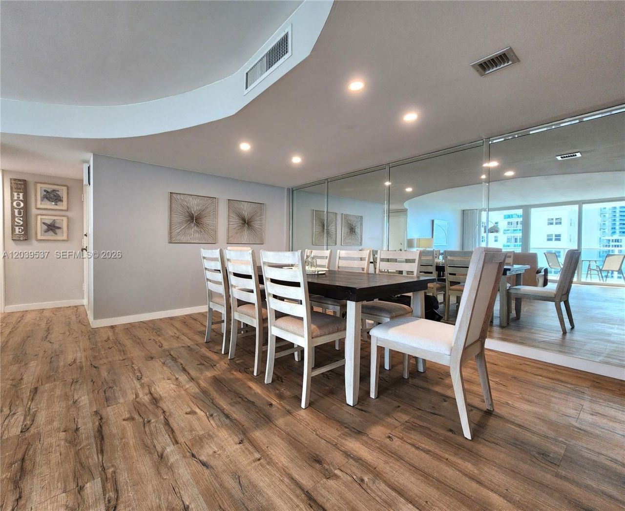 2751 S Ocean Dr, Unit 1406S, Hollywood, FL 33019 Photo