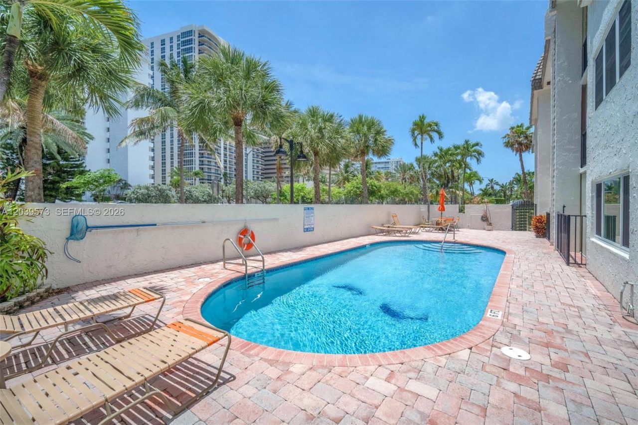 4143 N Ocean Blvd, Unit 208, Fort Lauderdale, FL 33308 Photo