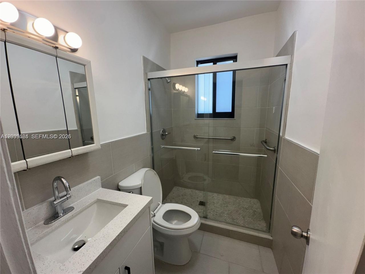 411 SW 18th Rd , Unit Rear, Miami, FL 33129 Photo