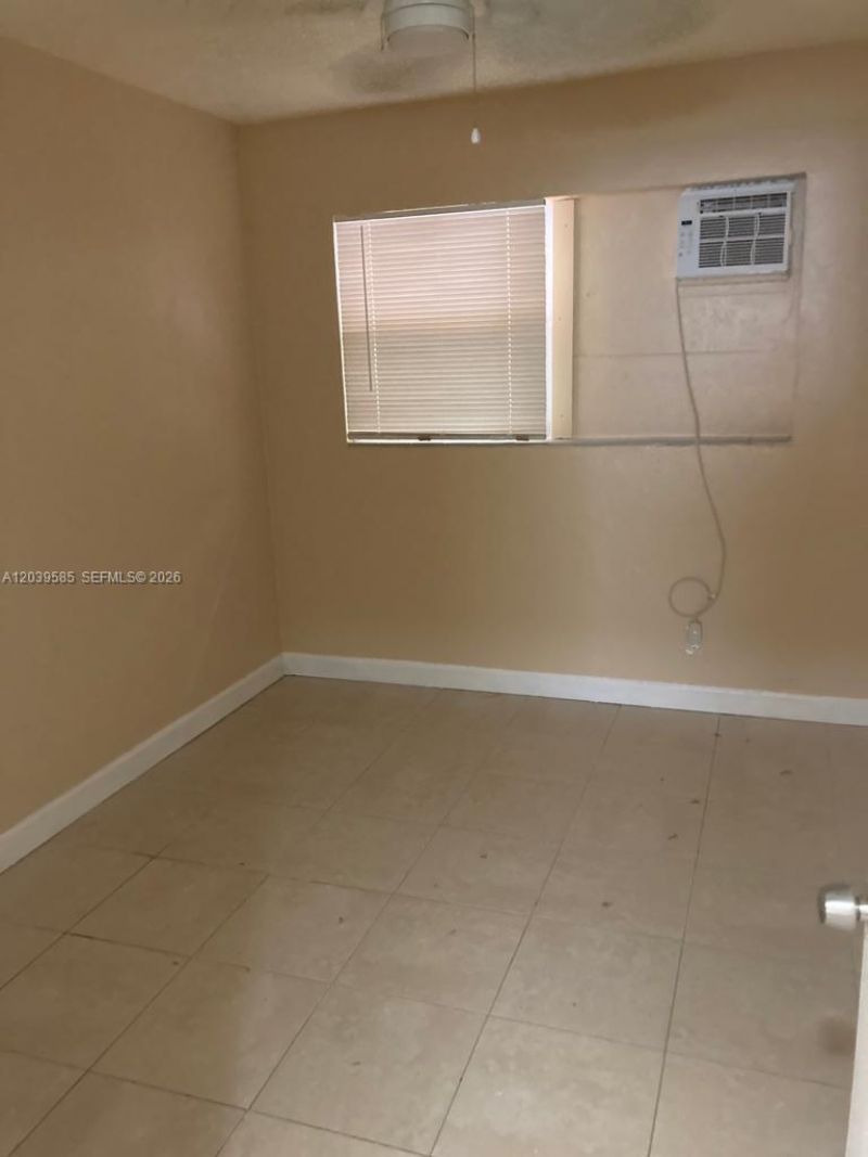 704 SE 21st St , Unit 4, Fort Lauderdale, FL 33316 Photo