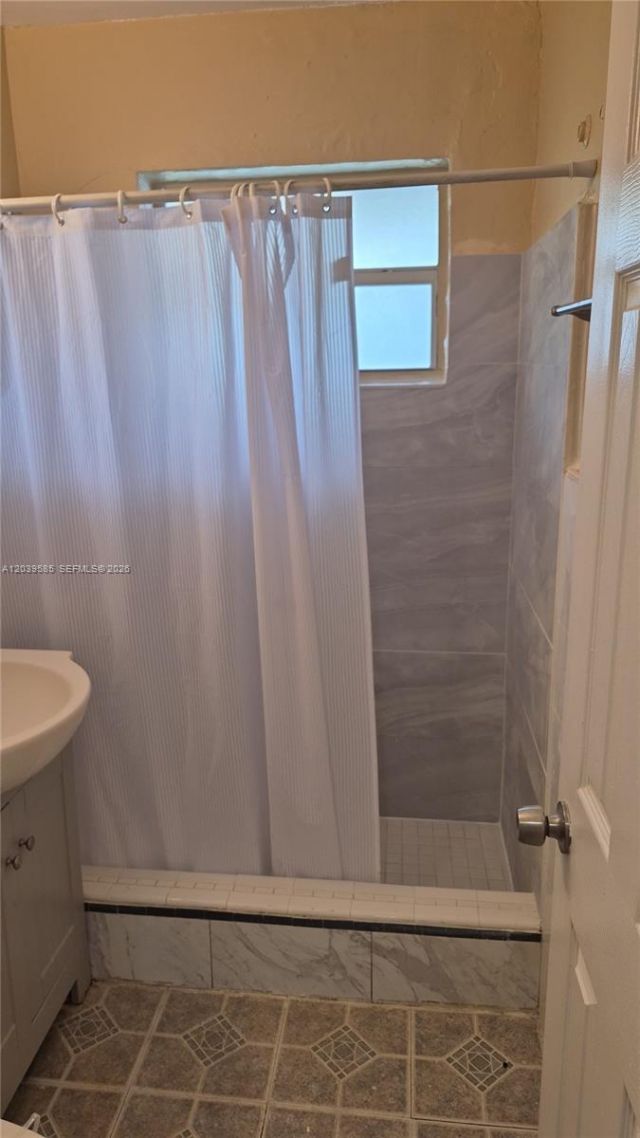 704 SE 21st St , Unit 4, Fort Lauderdale, FL 33316 Photo