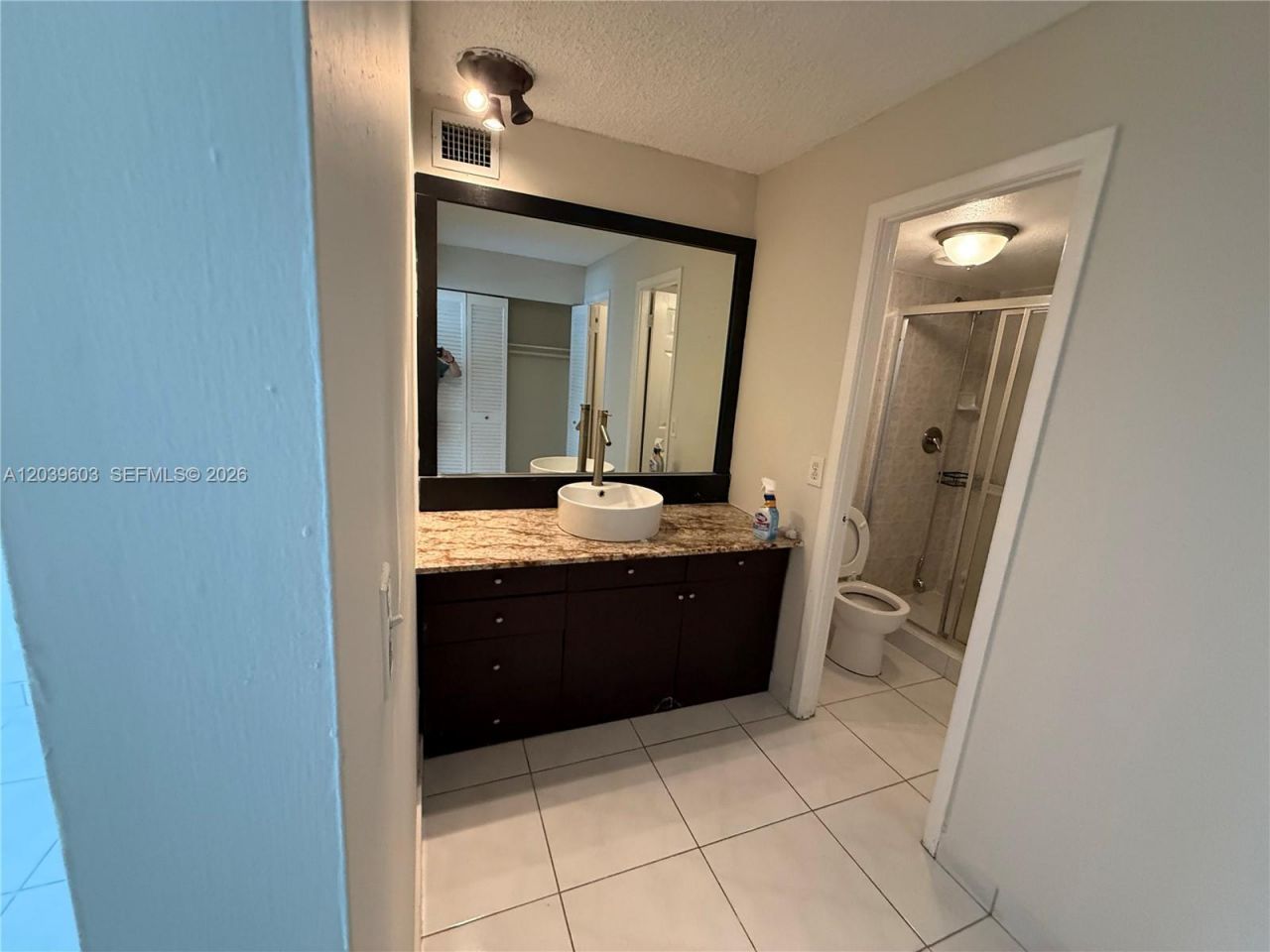 401 Golden Isles Dr, Unit 202, Hallandale Beach, FL 33009 Photo