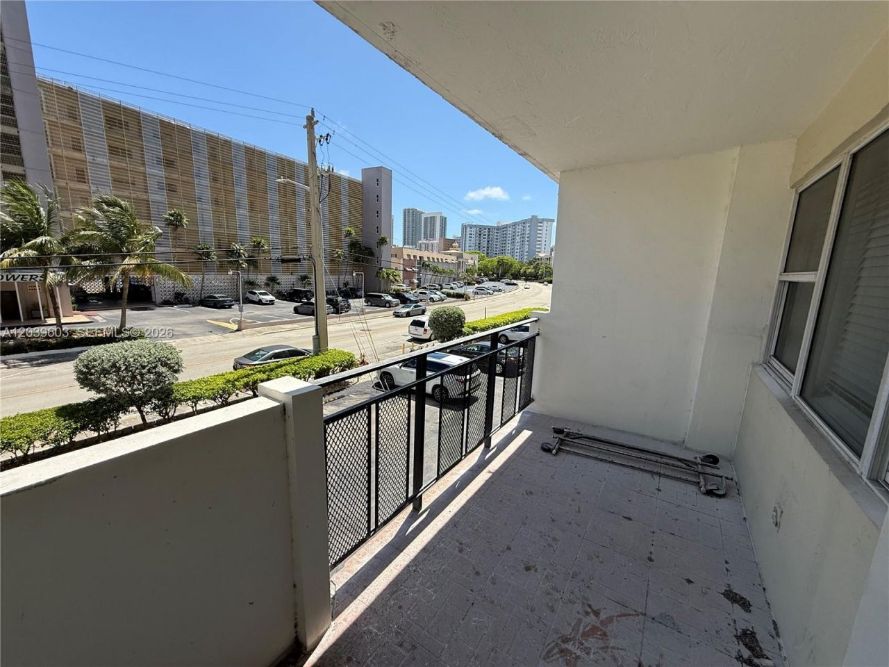 401 Golden Isles Dr, Unit 202, Hallandale Beach, FL 33009 Photo