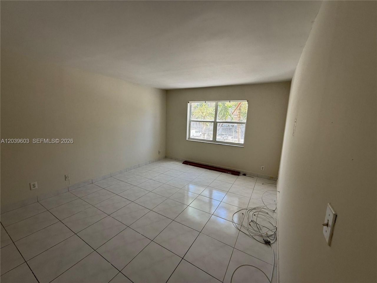 401 Golden Isles Dr, Unit 202, Hallandale Beach, FL 33009 Photo