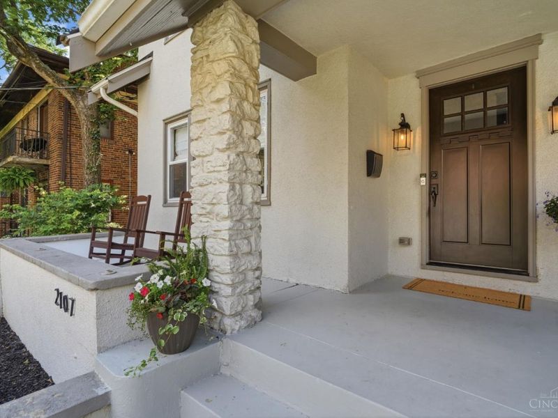 2107 Fulton Avenue, Cincinnati, OH 45206 Photo 2