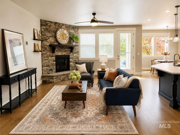 9497 S Macadan Way, Kuna, ID 83634
