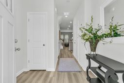 493 Trotters Lane photo 4