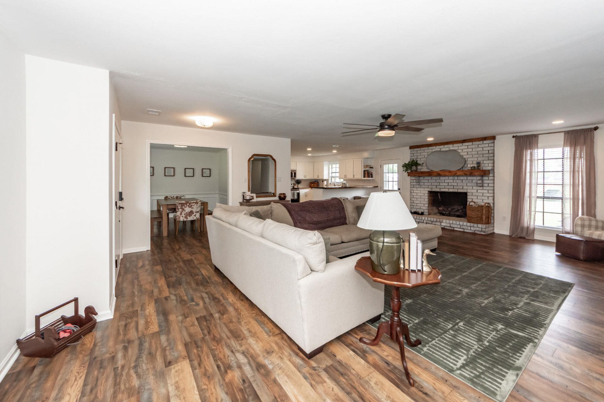 1757 Zion Road Photo 11