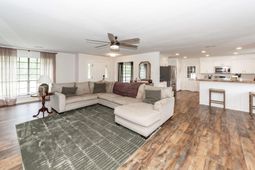1757 Zion Road photo 4