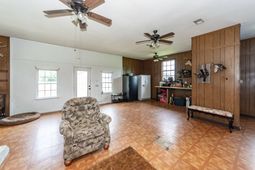 1757 Zion Road photo 4