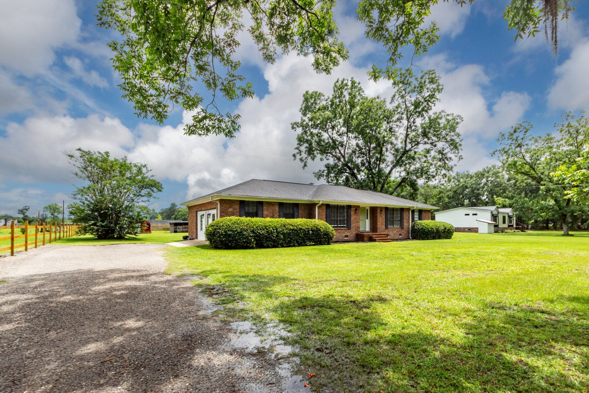 1757 Zion Road Photo 42