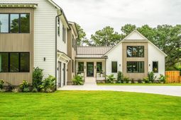 170 5th Avenue photo 4
