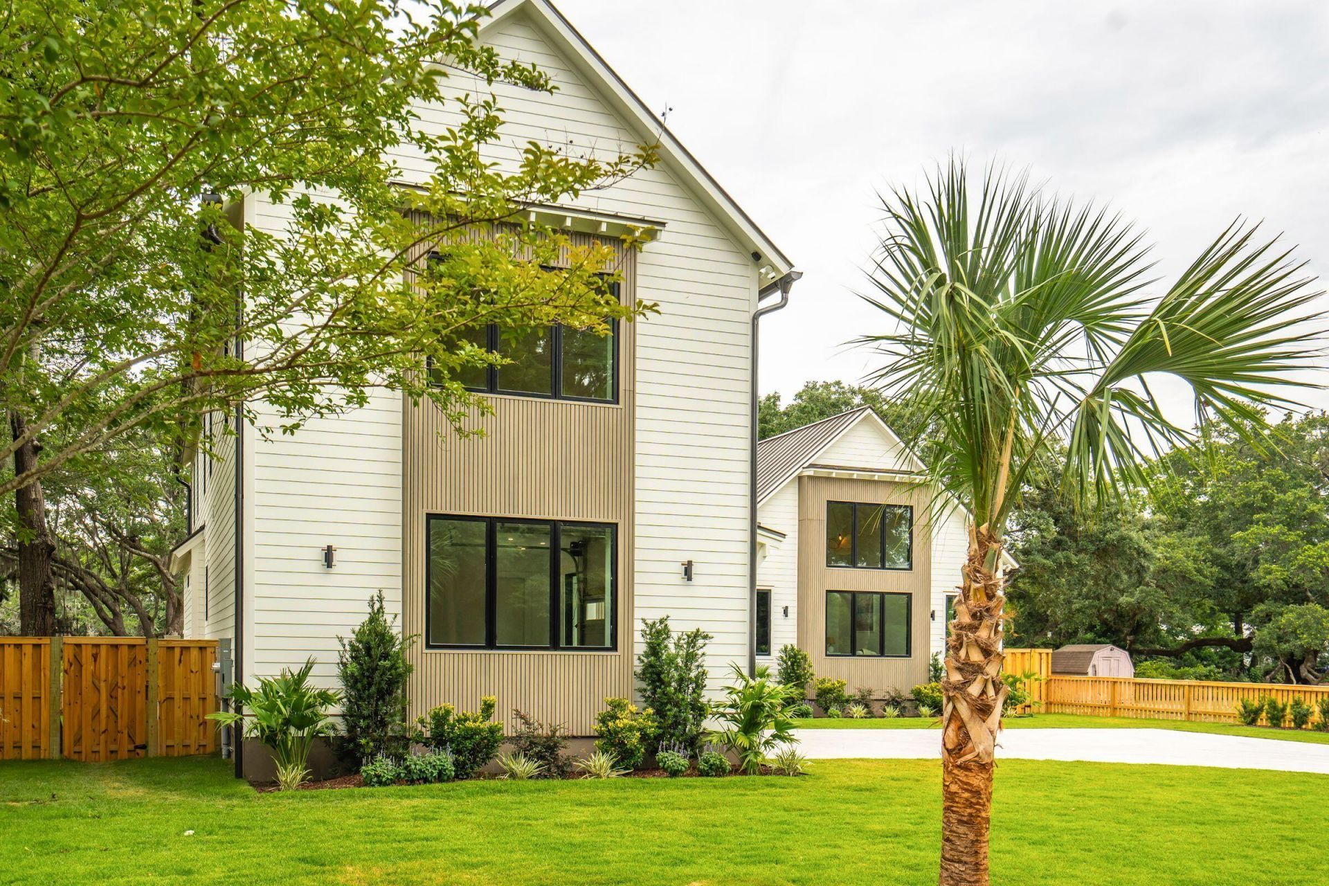 170 5th Avenue Photo 4