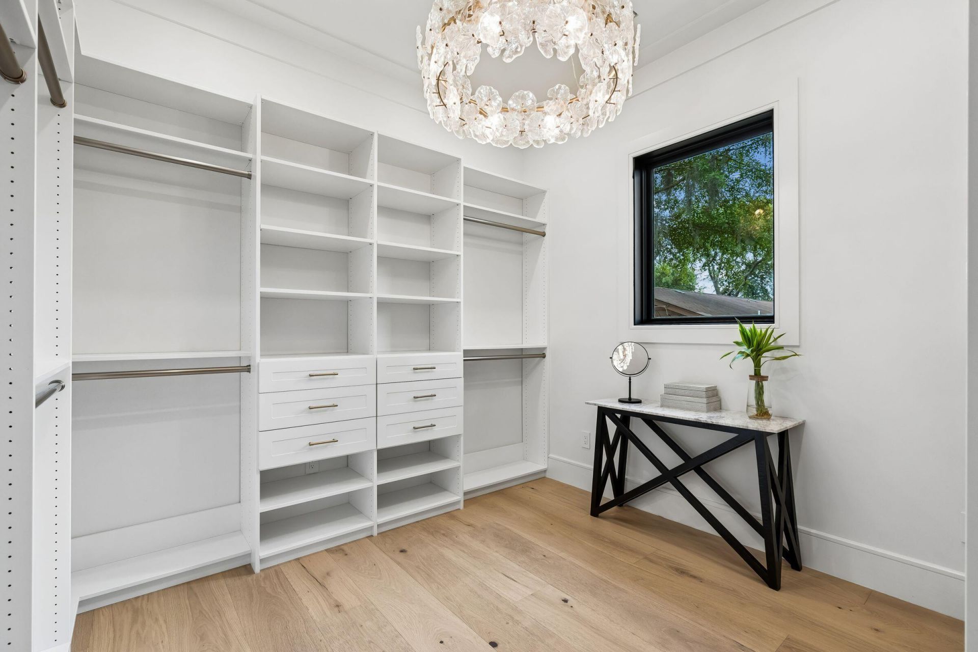 170 5th Avenue Photo 44