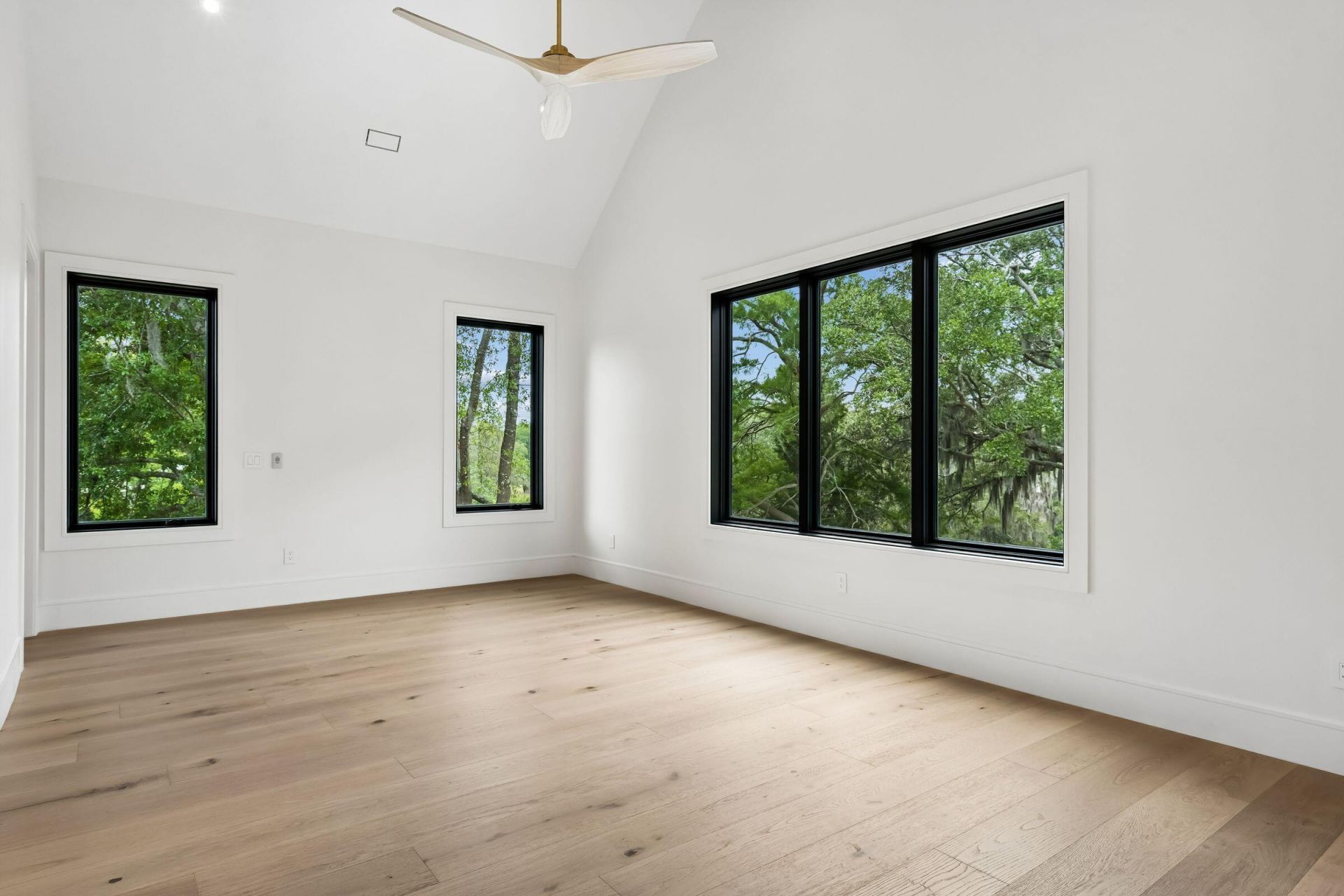 170 5th Avenue Photo 48