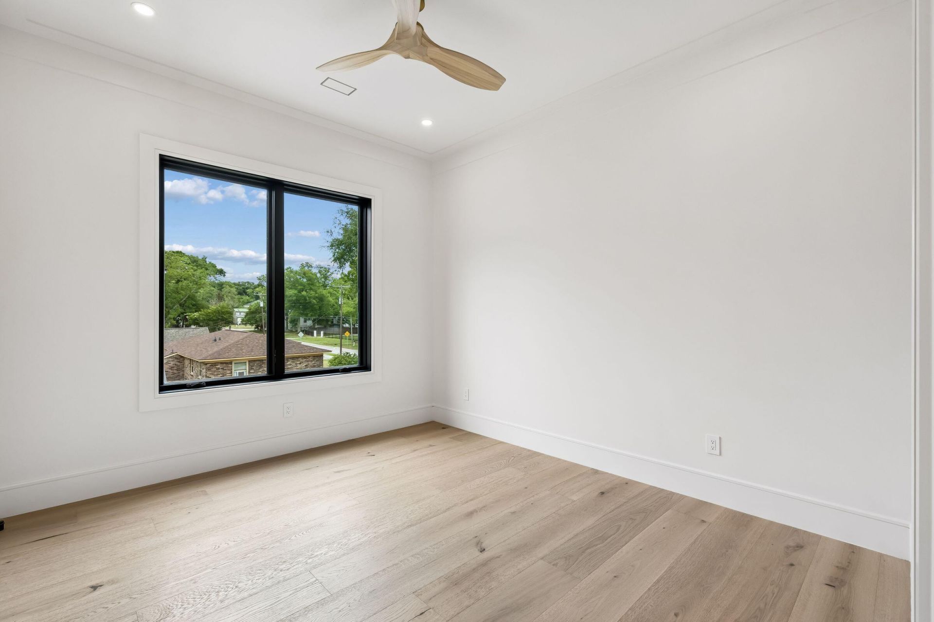 170 5th Avenue Photo 53