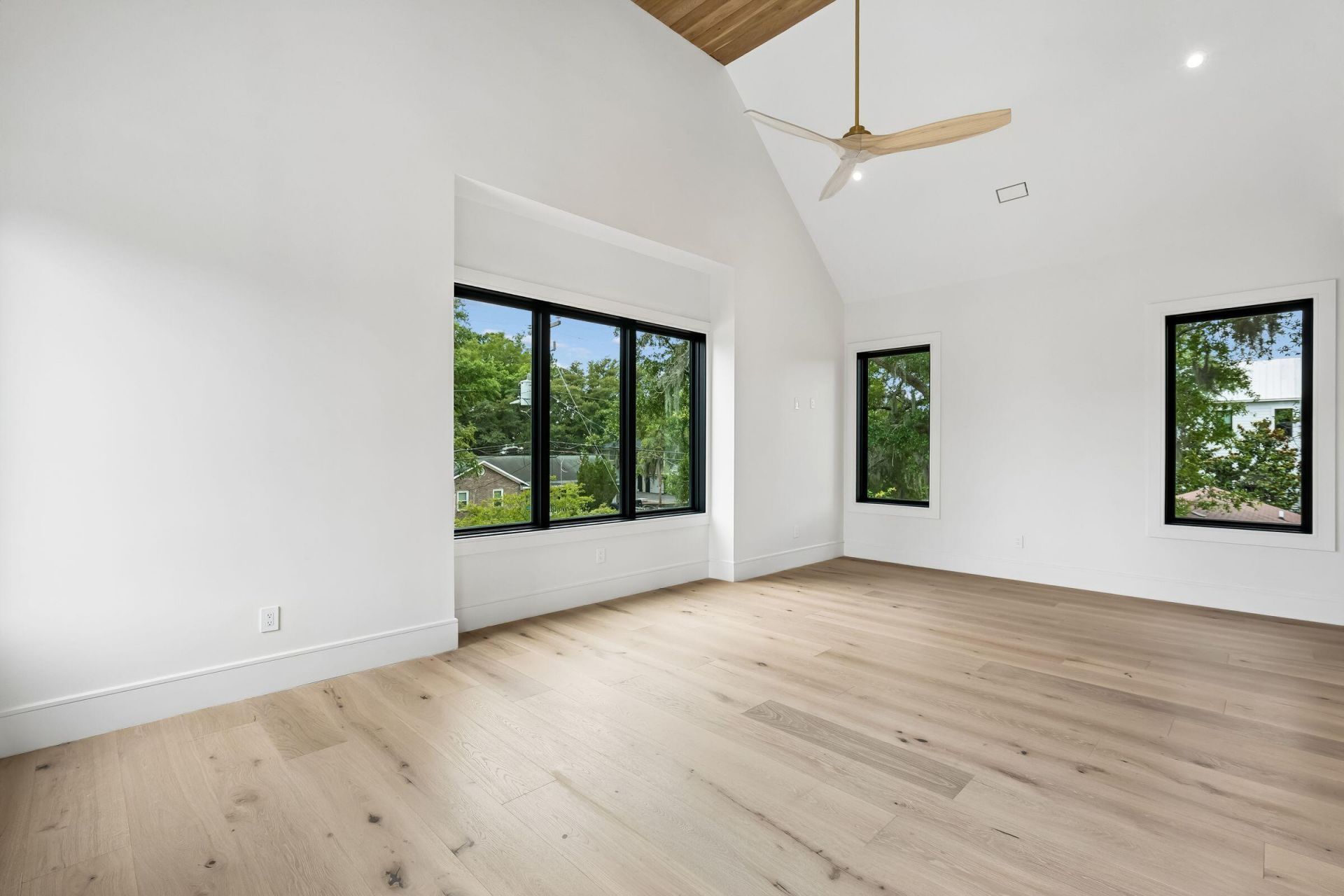 170 5th Avenue Photo 64