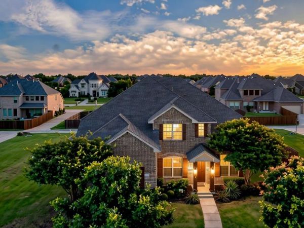 341 Vista Park Drive, Sunnyvale, TX 75182