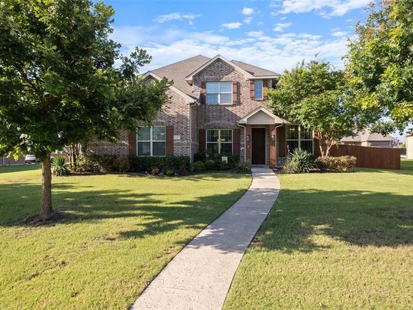 341 Vista Park Drive, Sunnyvale, TX 75182