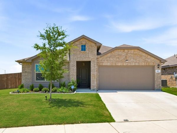 601 Emmons Creek Street , Justin, TX 76247