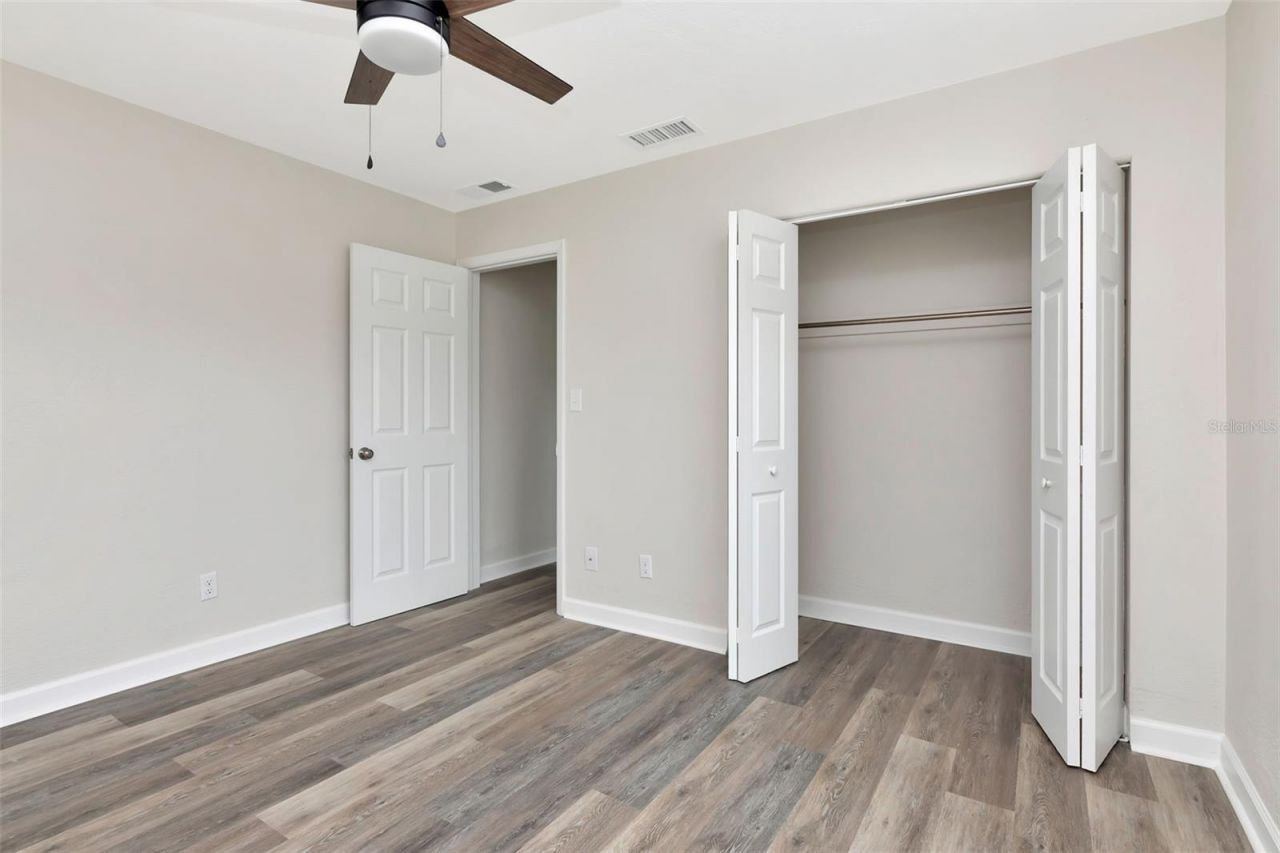 1100 58th Avenue S, Saint Petersburg, FL 33705 Photo
