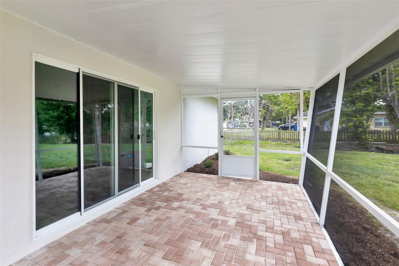 1100 58th Avenue S, Saint Petersburg, FL 33705 Photo