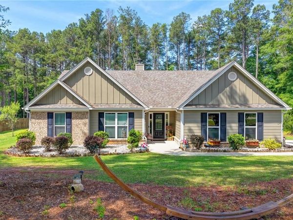 204 Lynn Road , Bethlehem, GA 30620