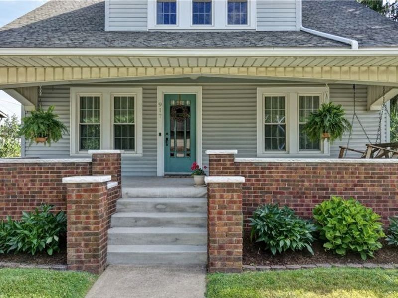 917 W Main Street, Sugarcreek, OH 44681 Photo 2