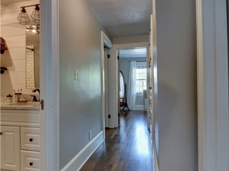 917 W Main Street, Sugarcreek, OH 44681 Photo 33