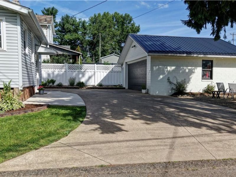 917 W Main Street, Sugarcreek, OH 44681 Photo 46
