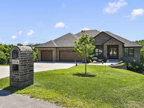 358 Thornbrooke Drive , Rogersville, MO 65742