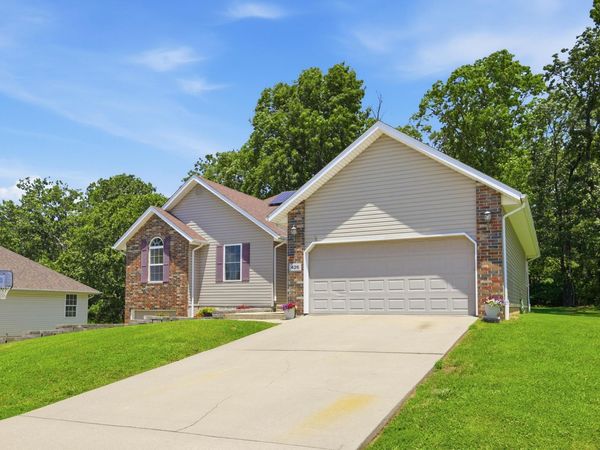 426 Ravenwood Circle Circle , Neosho, MO 64850