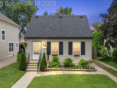 1186 Larkmoor Boulevard, Berkley, MI 48072