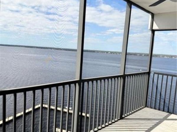 1920 Virginia AVE , Unit 1402, FORT MYERS, FL 33901