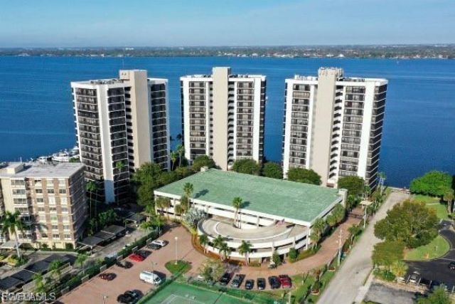 1920 Virginia Ave , Unit 1402, Fort Myers, FL 33901 Photo